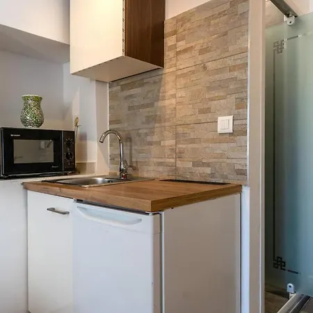 Suncani Krovovi Apartment *